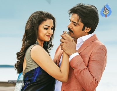Agnyaathavaasi Latest Stills And Posters - 16 of 23