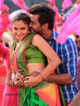 Aranmanai Tamil Movie Stills - 9 of 32
