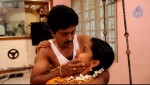 En Nenjai Thottaye Tamil Movie Stills - 21 of 46