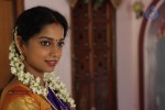 En Nenjai Thottaye Tamil Movie Stills - 26 of 46