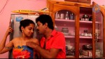 En Nenjai Thottaye Tamil Movie Stills - 29 of 46