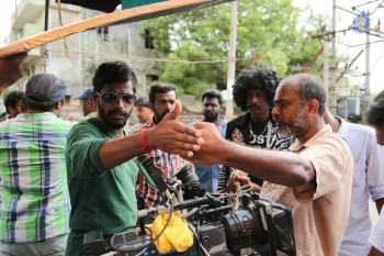 Enakku Vaaitha Adimaigal Tamil Film Photos - 5 of 29