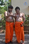 Envazhi Thanivazhi Tamil Movie Photos - 18 of 27
