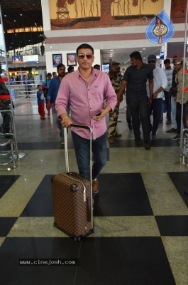 Jaanu Team at Vizag Airport - 6 of 17