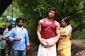 Kadamban Tamil Movie Photos - 6 of 17