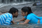 kadhalai-kadhalikkiren-movie-stills