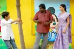Kadhalai Thavira Veru Ondrum Illai Tamil Movie Stills - 40 of 47