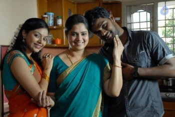 Kalai Vendham Tamil Film Photos - 16 of 37
