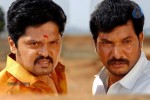 Kanniyum Kaalaiyum Sema Kadhal Tamil Movie Photos - 17 of 24