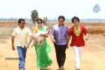 Kanniyum Kaaliyum Sema Kaadhal Tamil Movie Stills - 21 of 31