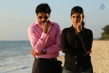Karaiyoram Tamil Movie New Photos - 9 of 16