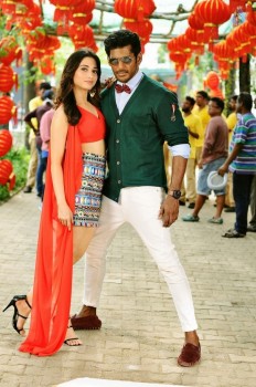 Kaththi Sandai Tamil Movie Photos - 7 of 19