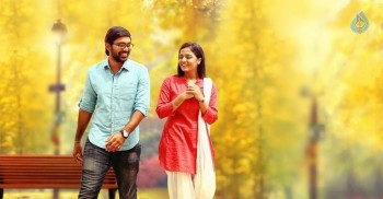 Maalai Nerathu Mayakkam Tamil Film Pics - 11 of 21