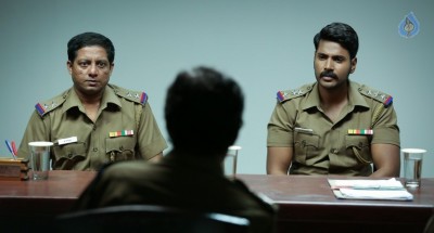 Maayavan Tamil Movie Photos - 3 of 21