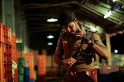 Maayavan Tamil Movie Photos - 17 of 21