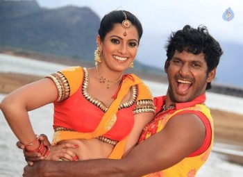Mada Gaja Raja Tamil Film Photos - 13 of 13