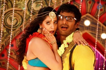 Madha Gaja Raja Stills - 3 of 10