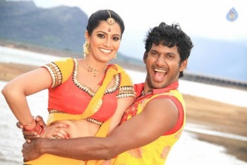 Madha Gaja Raja Stills - 10 of 10