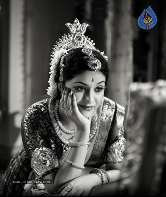 Mahanati Movie New Poster n Still - 2 of 2