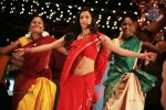 Mayanginen Thayanginen Tamil Movie Hot Stills - 5 of 31