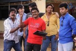 mirchi-lanti-kurradu-movie-stills