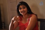 Mounamana Neram Tamil Movie New Stills - 3 of 51