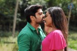 nadhigal-nanaivathillai-tamil-movie-stills