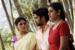 nadhigal-nanaivathillai-tamil-movie-stills