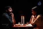 Naduvula Konjam Pakkatha Kaanom Tamil Movie Stills - 19 of 26
