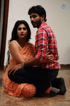 Nee Enna Maayam Seithai Tamil Film Photos - 11 of 38