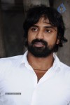 Nerungi Vaa Muthamidathe Tamil Movie Stills - 37 of 108