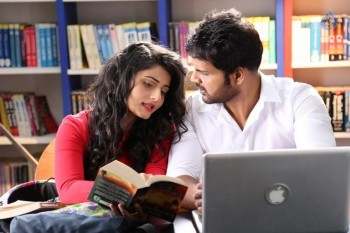 Oru Melliya Kodu Tamil Film Photos - 23 of 30