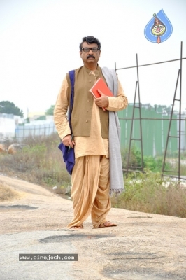 Raghupathi Venkaiah Naidu Movie Stills - 4 of 4