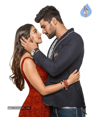 Saakshyam Photo and Poster - 1 of 2