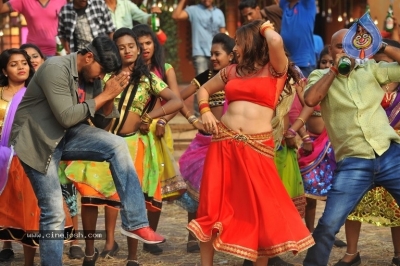 Sakala Kala Vallabhudu Movie Working Stills - 7 of 17