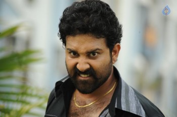 Siva Balaji in Snehamera Jeevitham - 3 of 5