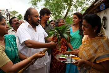 Thirunaal Tamil Film New Photos - 8 of 11