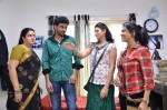 vizhi-moodi-yosithal-tamil-movie-stills