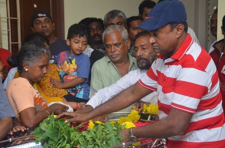 Aachi Manorama Condolences Photos - 3 / 165 photos