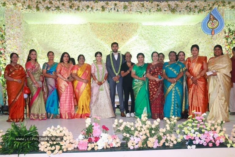 Aadhav Kannadasan - Vinodhnie Wedding Reception Photos - 15 / 21 photos