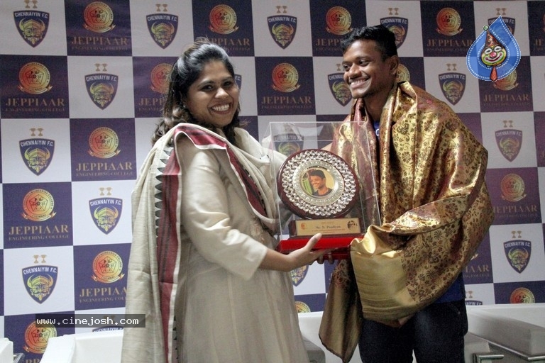 Abhishek Bachchan Launched Chennaiyin FC Soccer School - 8 / 29 photos