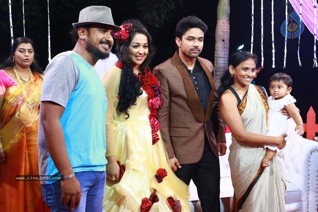 Actor Harish and Abinaya Wedding Reception - 2 / 35 photos