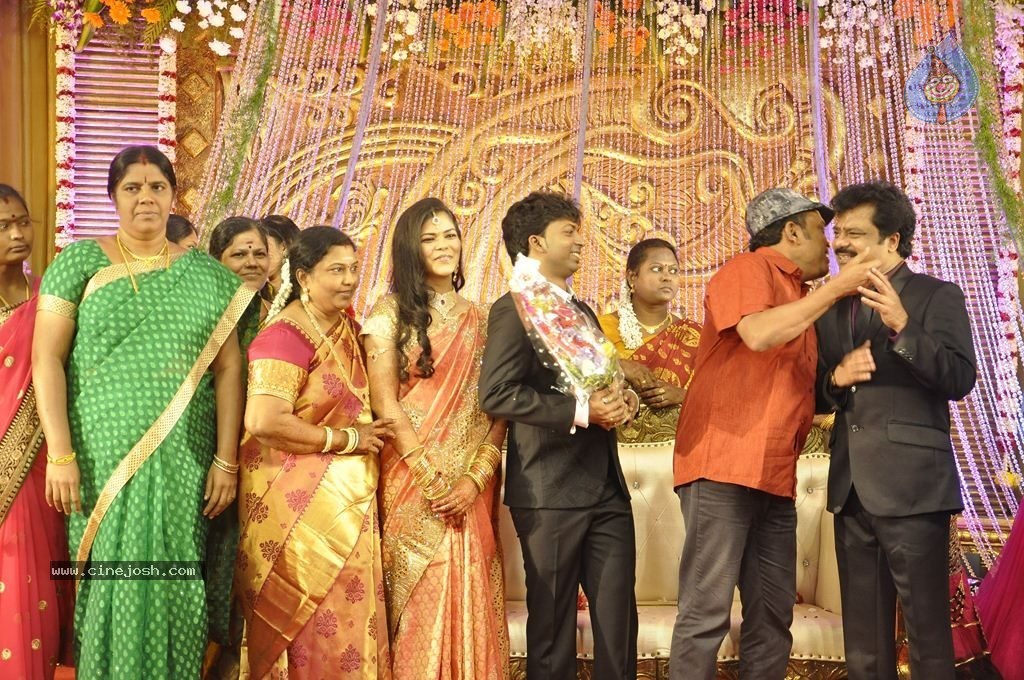 Actor Pandiarajan Son Wedding Reception - 5 / 102 photos