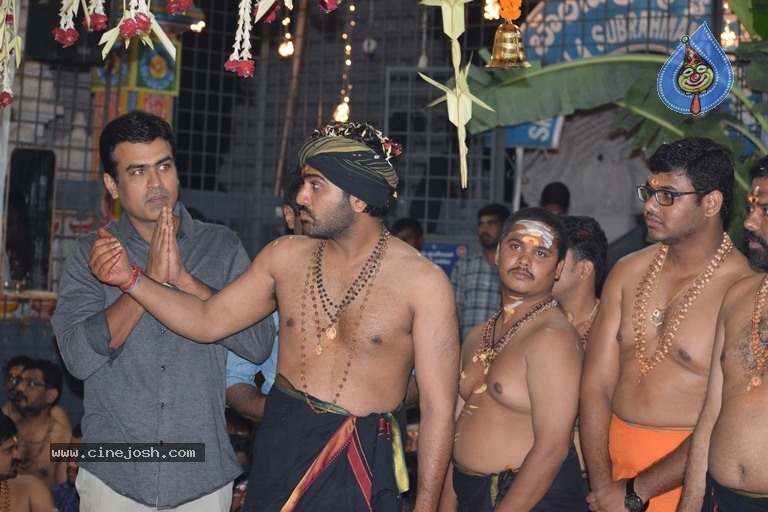 Actor Sharwanand Conduct Ayyappa Swamy Pooja At Film Nagar Temple - 6 / 20 photos