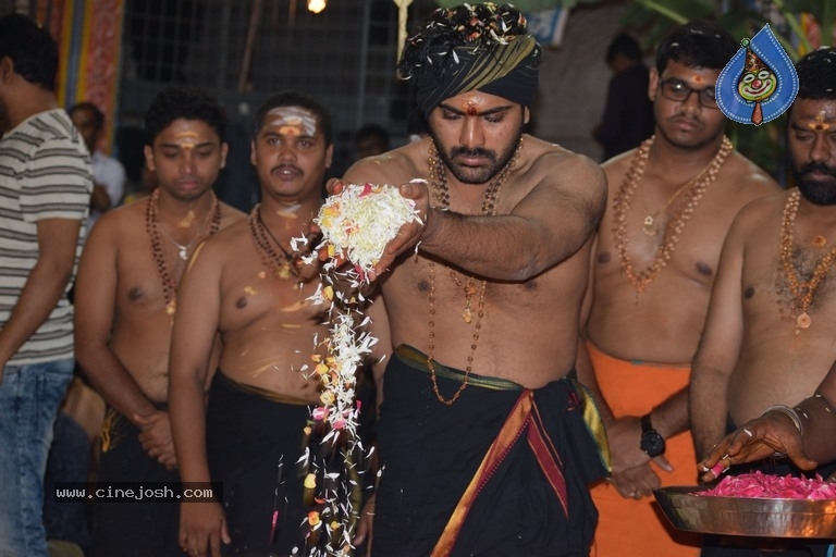 Actor Sharwanand Conduct Ayyappa Swamy Pooja At Film Nagar Temple - 11 / 20 photos