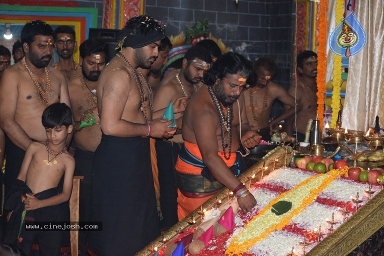Actor Sharwanand Conduct Ayyappa Swamy Pooja At Film Nagar Temple - 12 / 20 photos