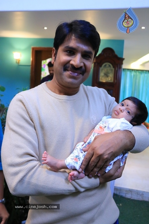 Actor Srinivas Reddy Daughter Photos - 3 / 3 photos