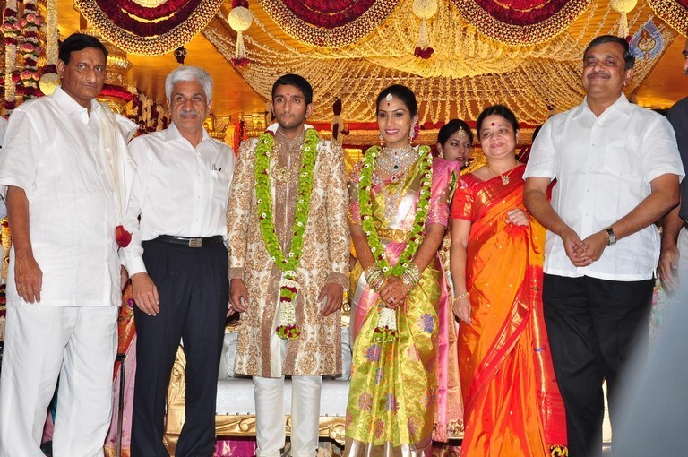 Adiseshagiri Rao Son Wedding Photos 2 - 19 / 128 photos