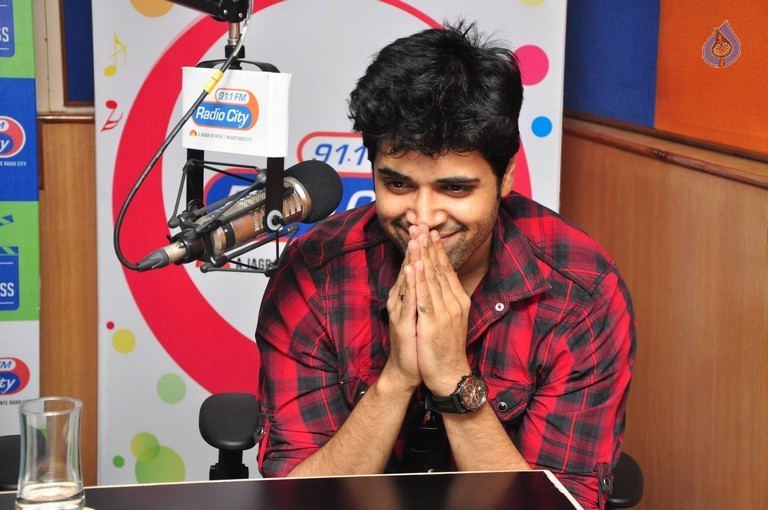 Adivi Sesh at Radio City - 1 / 16 photos