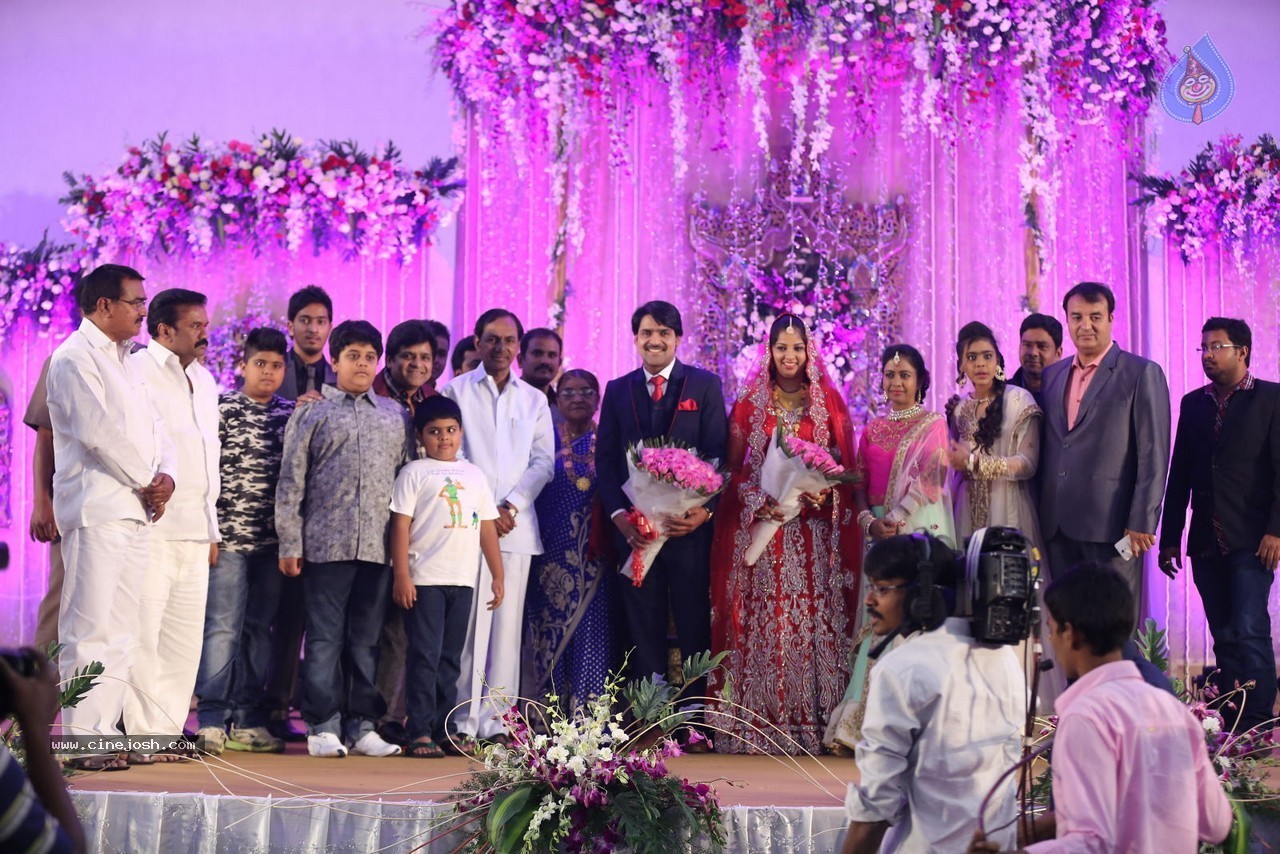 Celebs at Ali Brother Khayum Wedding Reception 01 - 4 / 19 photos